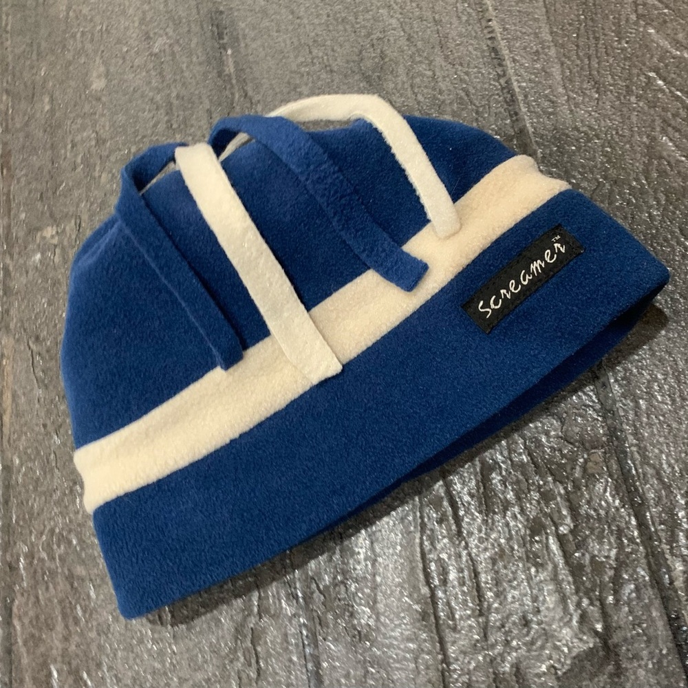 Vintage WARM Snowboarding Ski Hat/Cap with tassels